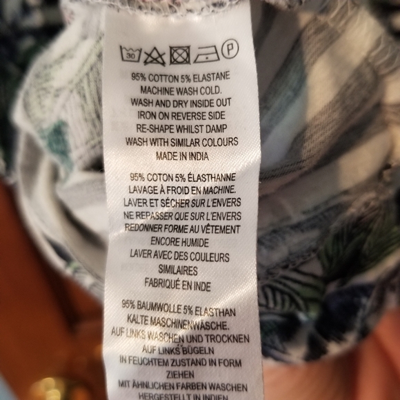 French Connection Black and White Sheath Mini Dress - Picture 4 of 4